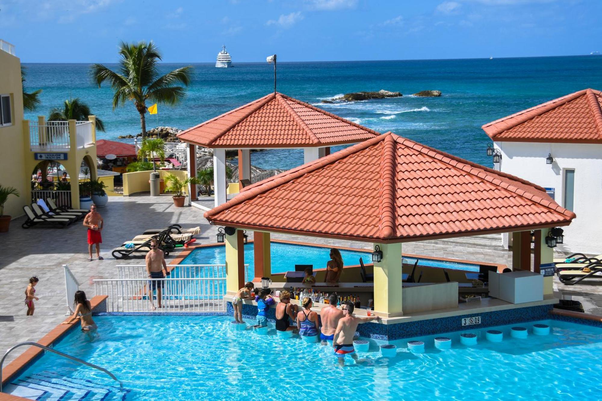 The Villas At Simpson Bay Resort Экстерьер фото