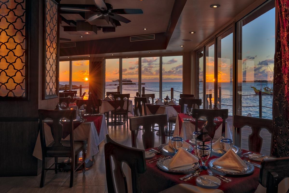 The Villas At Simpson Bay Resort Экстерьер фото